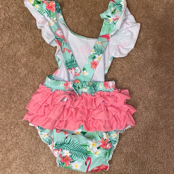 Beautiful spring romper - Picture 3 of 4
